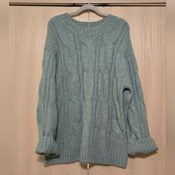 American Eagle Whoa So Soft Cable Knit Sweater Softest Jade Light Teal - Picture 1 of 7